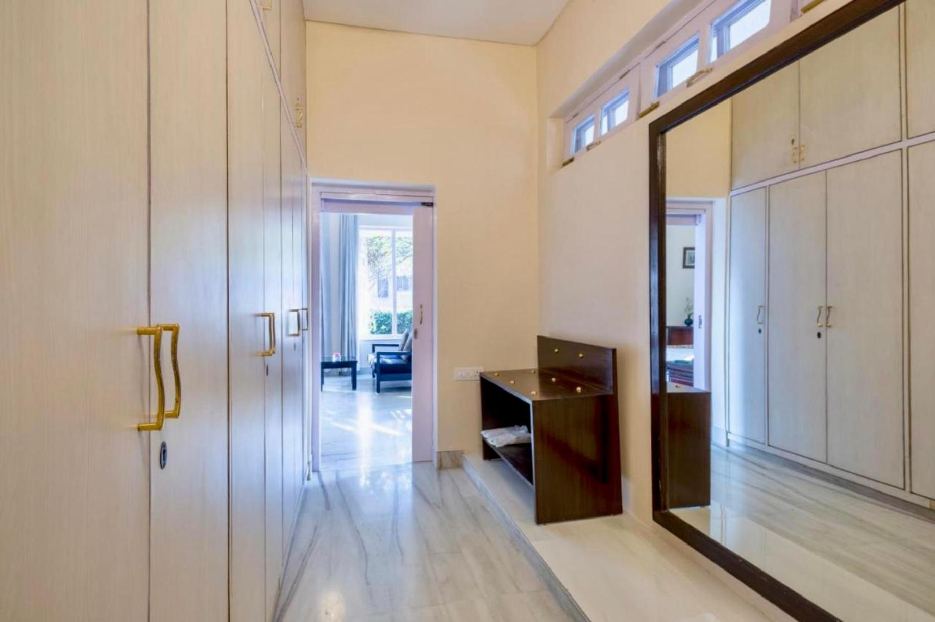 Hotel Saffron Leaf W567 Dehradun Zewnętrze zdjęcie