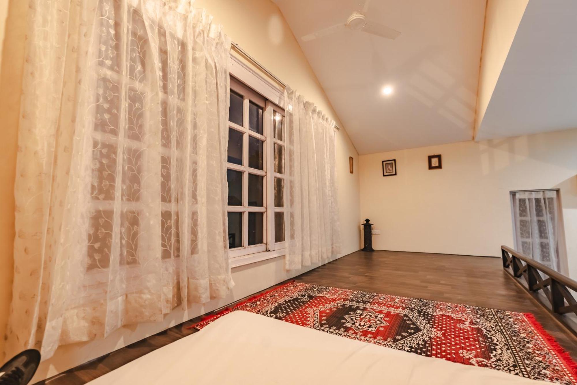 Hotel Saffron Leaf W567 Dehradun Zewnętrze zdjęcie
